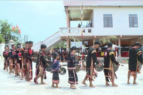 Độc đáo lễ cúng chiêng mới của đồng bào Jrai