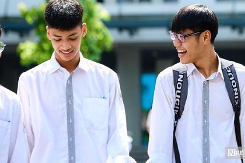 Bản tin 20/8: Mỗi môn 9,5 điểm vẫn rớt đại học, vì sao?