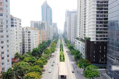 Đề xuất xén vỉa hè, dải phân cách tại 7 tuyến phố của Hà Nội để giảm ùn tắc