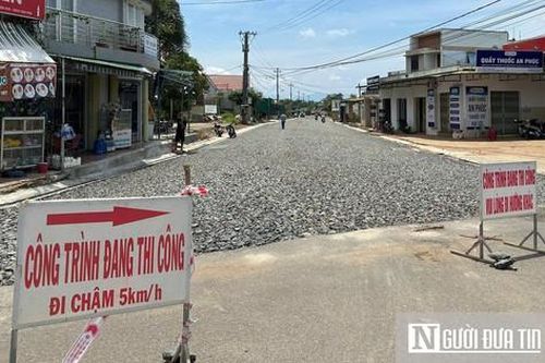 Nhà thầu lên tiếng vụ xuất hiện nghi vấn chất lượng vật liệu thi công đường hơn 14 tỷ đồng