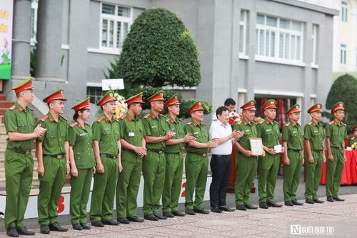 Lâm Đồng: Khen thưởng Ban chuyên án mang bí số LĐ724