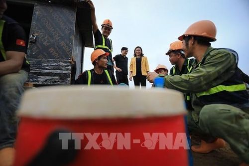 Tháo gỡ vướng mắc trong xây dựng, khai thác cụm công nghiệp tại Hòa Bình
