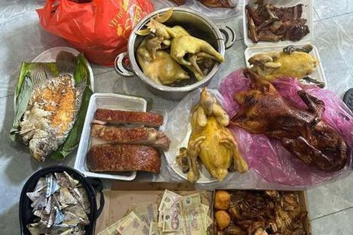 Dân tình khoe thành quả sau một ngày 'giật cô hồn'