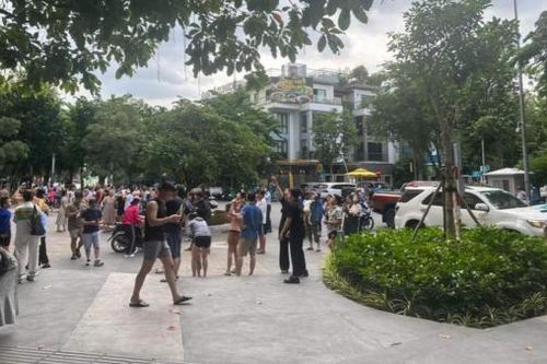 TP. Hồ Chí Minh: Cháy tại chung cư Hà Đô Centrosa quận 10, hàng trăm người hoảng loạn tháo chạy
