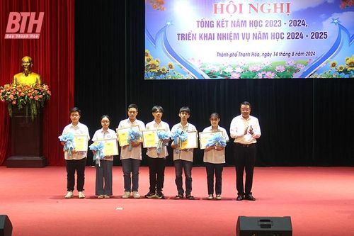 Khẳng định vị thế số 1 của giáo dục xứ Thanh