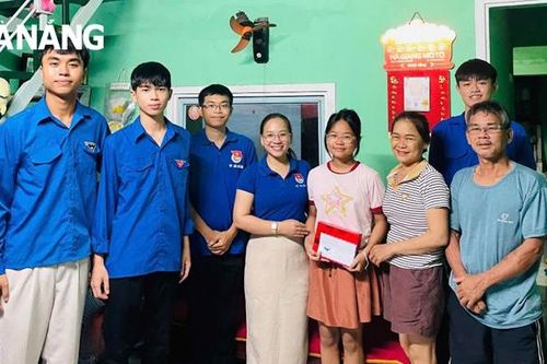 Sống đẹp vì cộng đồng