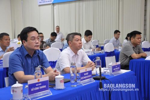 Triển khai quy định về tiền sử dụng đất, tiền thuê đất và Quỹ phát triển đất; đề án tổng kiểm kê tài sản công