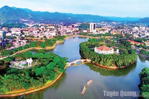 Nỗ lực hoàn thành tiêu chí đô thị loại I