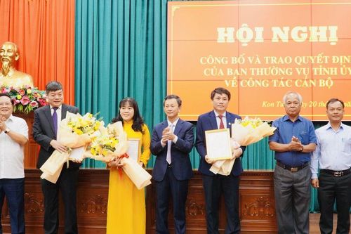 Tỉnh ủy Kon Tum: Điều động công tác ba cán bộ trong Ban Thường vụ