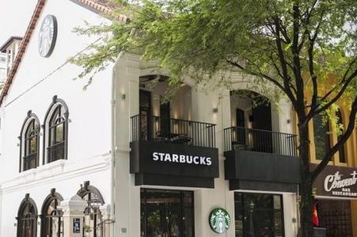 Một cửa hàng Starbucks tại TPHCM đóng cửa: Thương hiệu lớn cũng 'ngạt thở'?