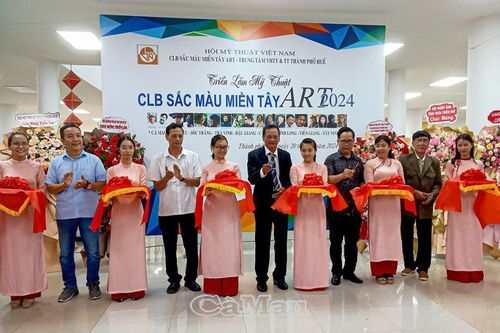 90 tác phẩm tham gia Triển lãm 'Sắc màu miền Tây Art' tại TP Huế