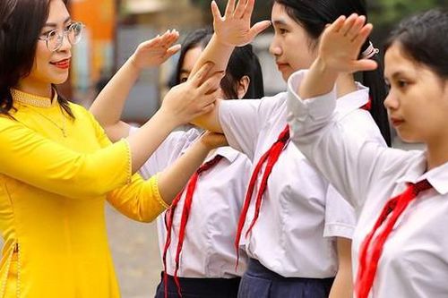 Lịch tựu trường của gần 60 địa phương trên cả nước