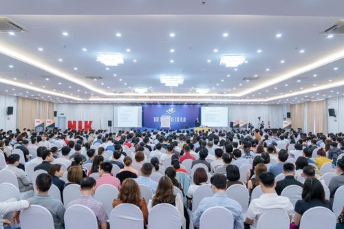 Cổ phiếu công ty dạy làm giàu bị cắt margin vì làm ăn thua lỗ