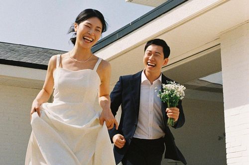 Chú rể 'bán vé' dự đám cưới giá 450 USD, khách mời ngán ngẩm
