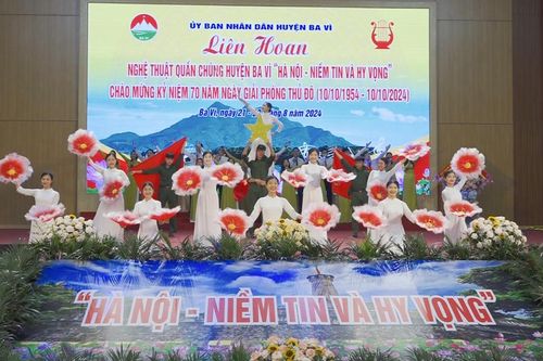 Đặc sắc Liên hoan nghệ thuật quần chúng huyện Ba Vì năm 2024