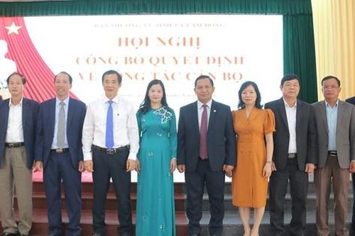 Chỉ định nữ Bí thư Huyện ủy; kiện toàn nhân sự Bí thư, Chủ tịch huyện