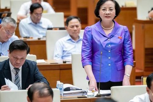 Tháo gỡ vướng mắc sắp xếp, giải quyết chế độ cán bộ, công chức dôi dư do sắp xếp đơn vị hành chính