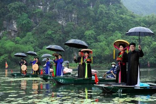 Cần gìn giữ, trao truyền thúc đẩy niềm yêu thích, đam mê văn hóa Việt