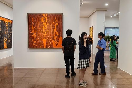 Ấn tượng từ triển lãm tranh 'Cấu trúc' của họa sĩ Nguyễn Huy Hoàng