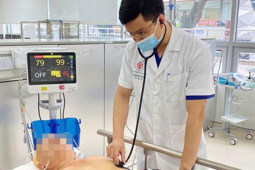 Nguy hiểm tính mạng khi tự sử dụng thuốc y học cổ truyền