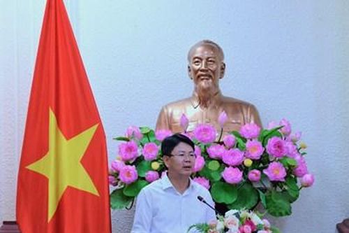 Đẩy mạnh xây dựng và hoàn thiện Nhà nước pháp quyền xã hội chủ nghĩa Việt Nam