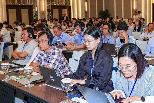 Nhiều tổ chức quốc tế cam kết hỗ trợ Việt Nam phát triển giao thông xanh