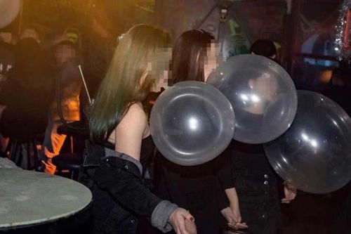Hiểm họa từ hít bóng cười: Coi thường 'thần chết'