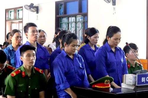 Lĩnh án chung thân vì 'rút ruột' hơn 10 tỷ đồng Quỹ Phát triển phụ nữ huyện