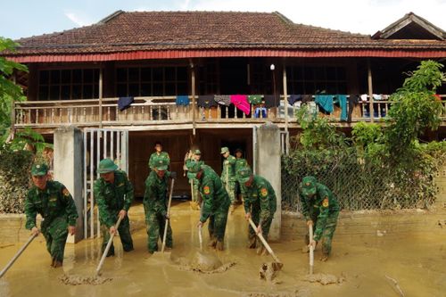 Xứng đáng với niềm tin yêu của đồng bào vùng biên giới, hải đảo