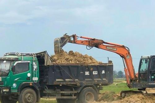 Vụ lợi dụng cải tạo ruộng để bán đất: Dừng việc cải tạo