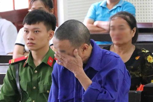 Chém hàng xóm vì bị nghi ngờ đánh què chân vịt
