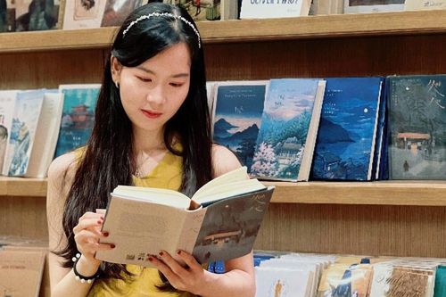 Lời tự tình dành cho văn chương của tác giả Hiền Trang