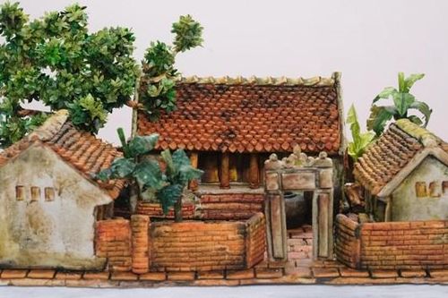 Cô gái Tuyên Quang tái hiện ngôi nhà cổ 3 gian bằng bánh trung thu 'gây sốt'
