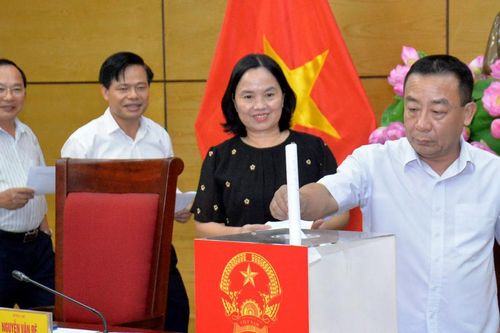 Nghệ An công nhận thêm 8 xã đạt chuẩn nông thôn mới, nông thôn mới nâng cao