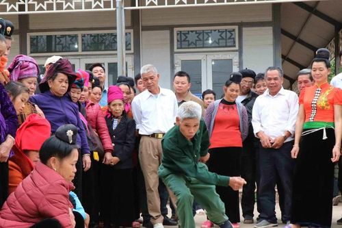 Tìm hiểu về một số dân tộc thiểu số phía Bắc tại Thủ đô dịp nghỉ lễ 2/9
