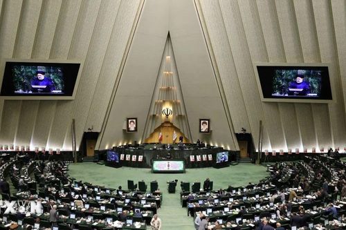 Quốc hội Iran phê chuẩn chức danh Ngoại trưởng và Bộ trưởng Dầu mỏ