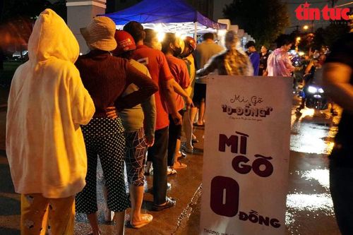 Ấm lòng xe Mì gõ 0 đồng tại TP Hồ Chí Minh