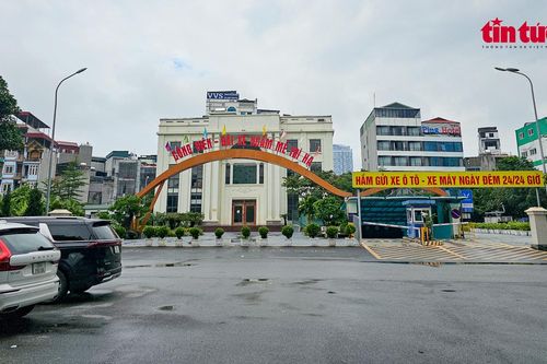 Nhà văn hóa chưa kịp bàn giao đã bị chia phòng cho thuê trọ