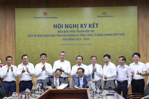 Vietnam Airlines xem xét sử dụng sản phẩm Hải Dương trong các phòng chờ sân bay