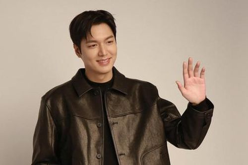 Lee Min Ho lên chức 'bố' ở tuổi 37