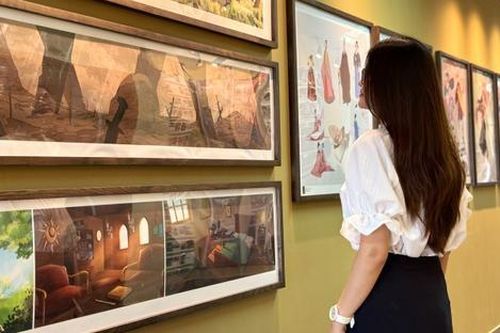 Xịn như trường người ta, mở hẳn triển lãm giới thiệu tác phẩm do sinh viên thiết kế