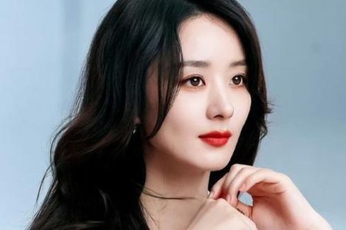 Triệu Lệ Dĩnh tái phát chấn thương ở lưng, đi lại khó khăn vẫn bám trụ lại phim trường