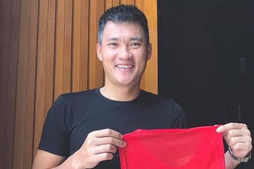 Đoàn Văn Hậu và bài học 1,4 tỷ đồng của Lê Công Vinh