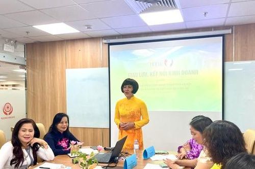 Diễn đàn Phụ nữ Việt Nam tại châu Âu giao lưu, kết nối với Hiệp hội Nữ doanh nhân TP Hà Nội