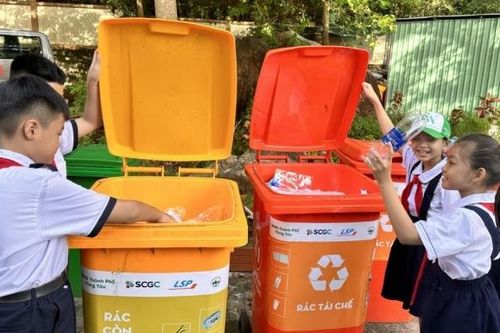 Bà Rịa - Vũng Tàu: Thu gom, tái chế bao bì vỏ hộp sữa tại trường học