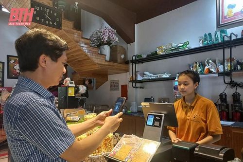 Nỗ lực 'phủ' thanh toán không dùng tiền mặt