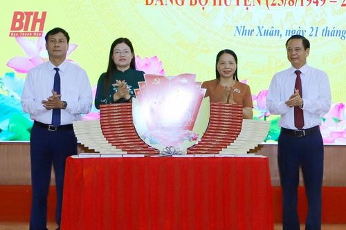 Công bố cuốn sách Lịch sử Đảng bộ huyện Như Xuân