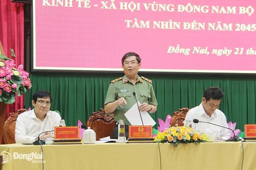 Tọa đàm khoa học đảm bảo an ninh, trật tự phục vụ phát triển kinh tế vùng Đông Nam Bộ