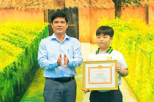 Trao giải cuộc thi 'Bác Hồ trong trái tim tôi' lần 3 năm 2024
