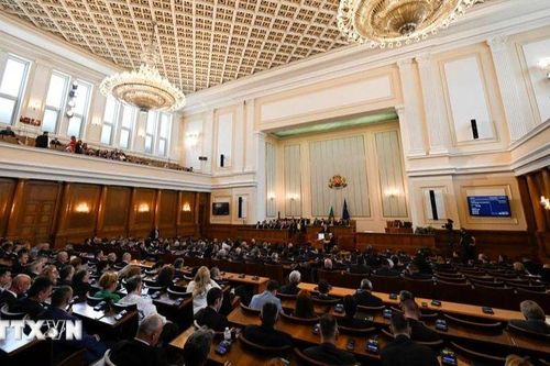 Bulgaria hoãn bầu cử quốc hội vô thời hạn